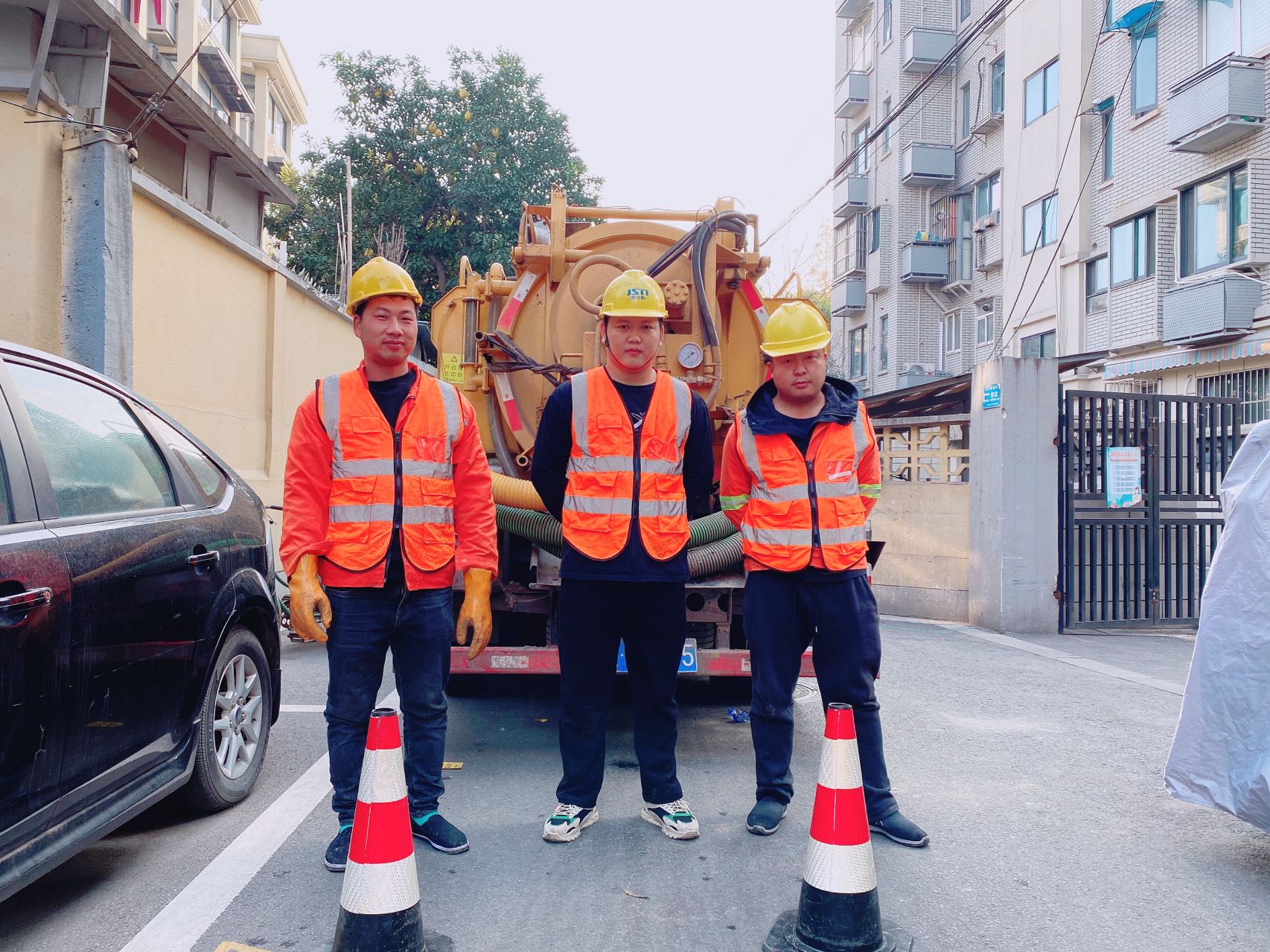 雨花台南京某小区管道清淤检测施工